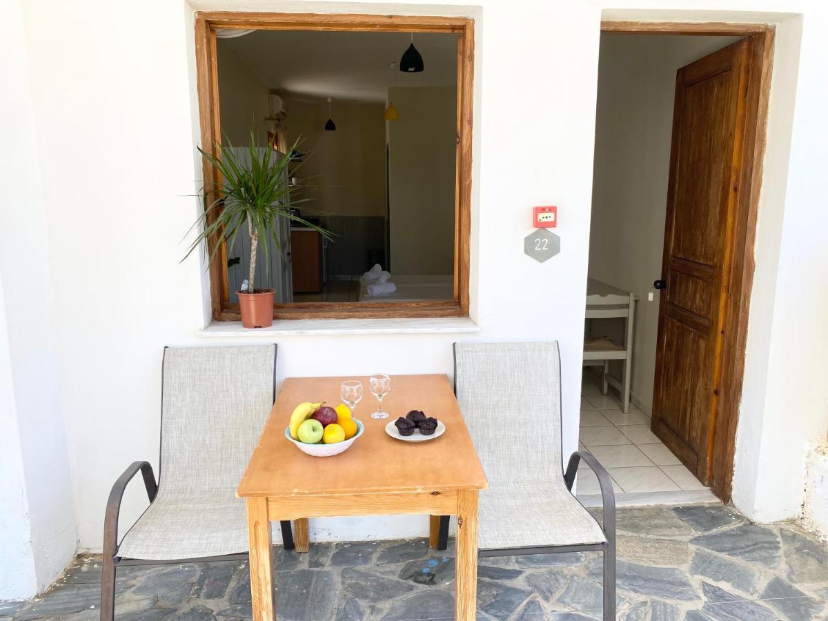 Egli Apartment Stalos Exterior photo